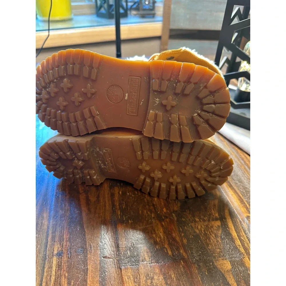 Timberland Womens 8329R Wheat Waterproof Teddy Fleece Fold Down Boots Size 7M